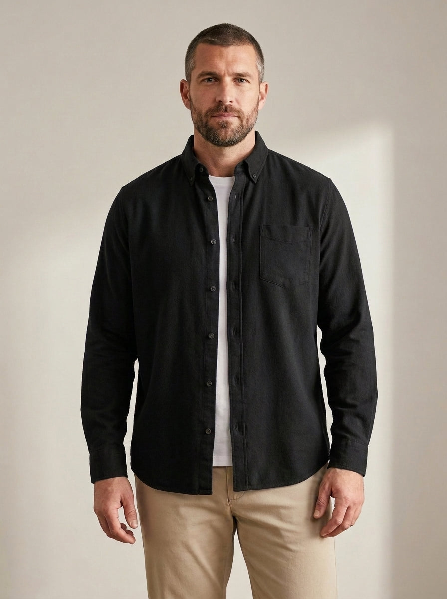 Casual Button-Down Shirt — Relaxed Fit in Black