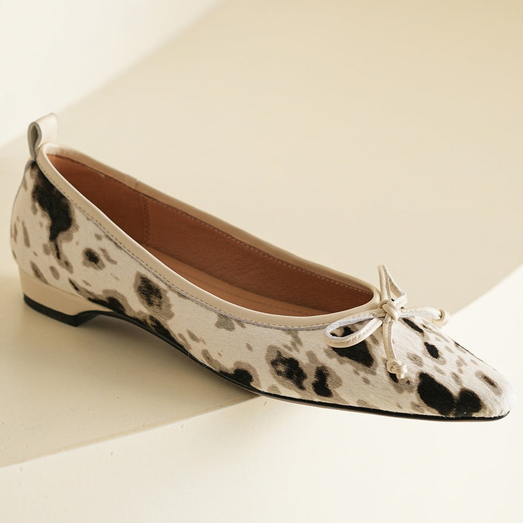 Moda Bow Flats — Allyours Closet (view 10)