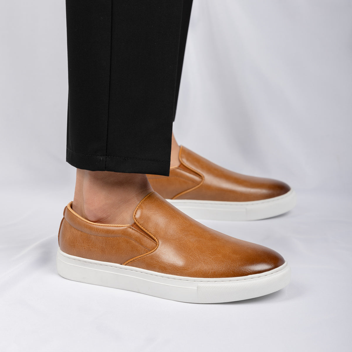 Eldridge Leather Loafers — Allyours Closet (view 7)