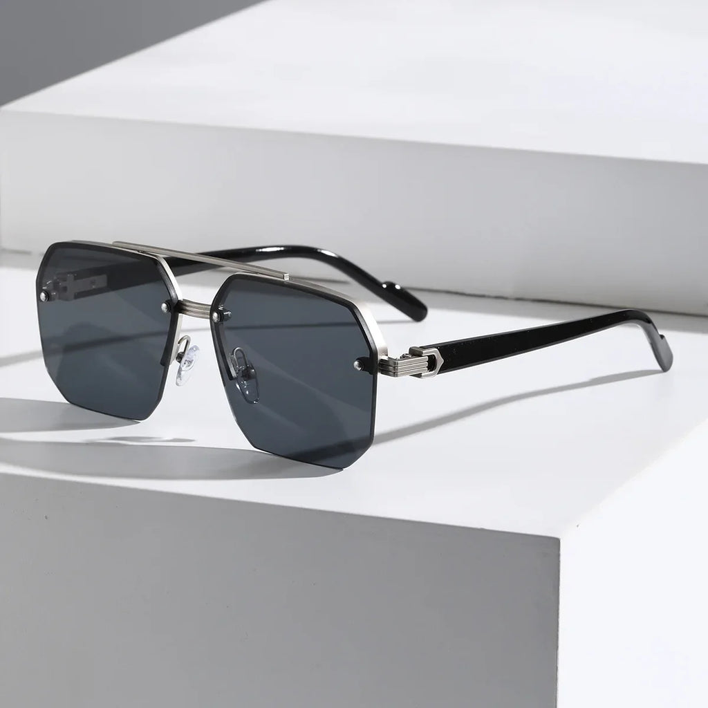 Montago Sunglasses — Allyours Closet (view 2)