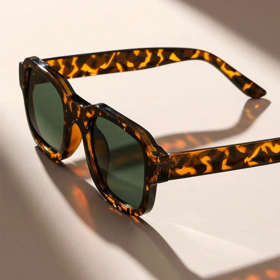 Camora Retro Shades — Allyours Closet (view 4)