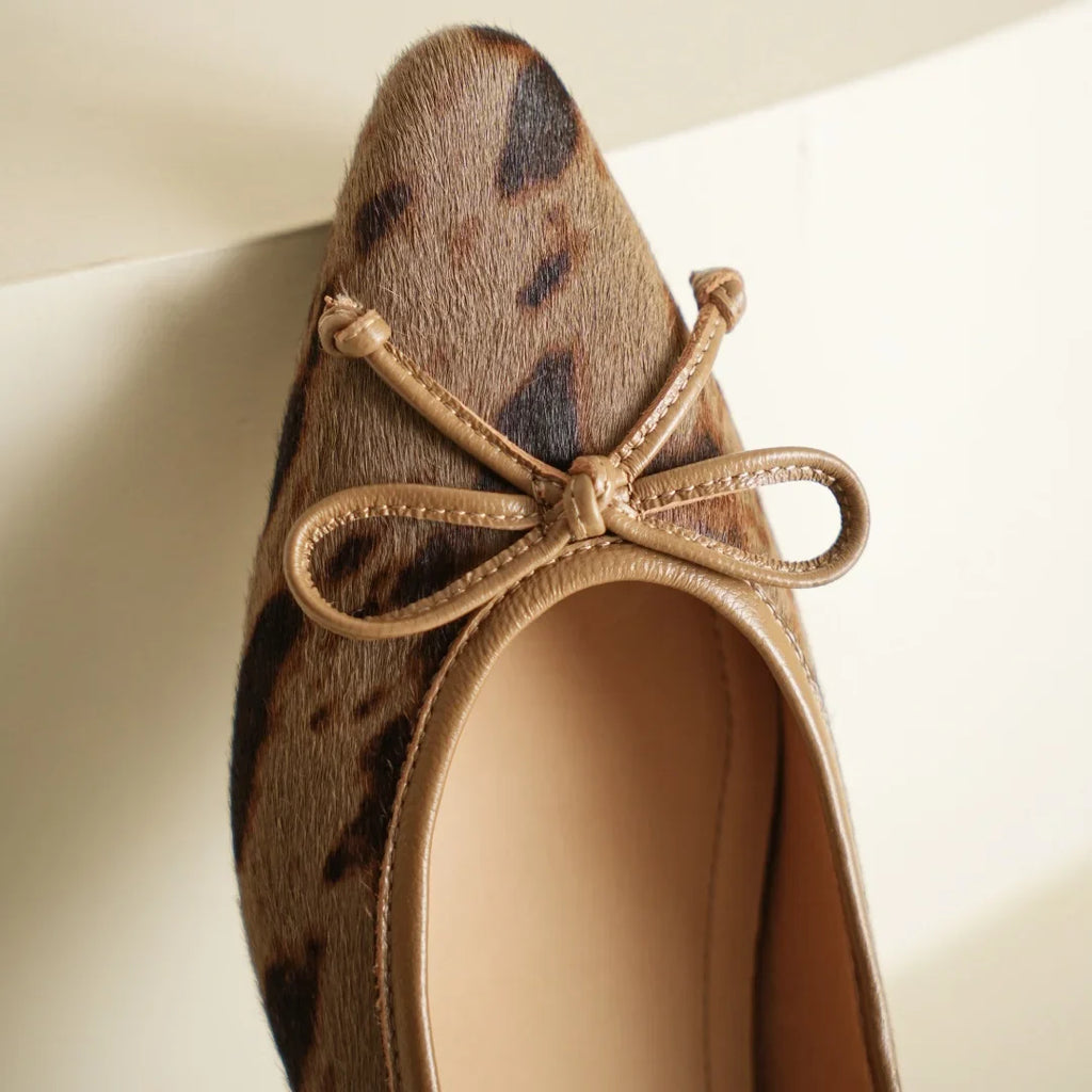Moda Bow Flats — Allyours Closet (view 6)