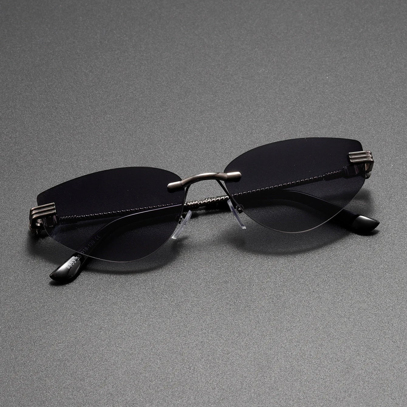 Vionette Shades — Allyours Closet (view 4)