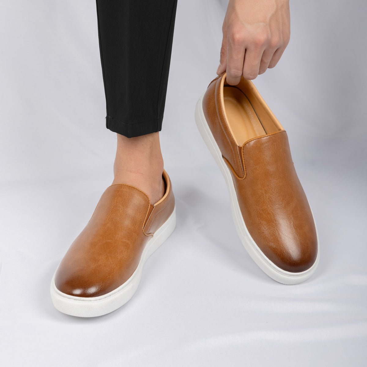 Eldridge Leather Loafers — Allyours Closet (view 8)