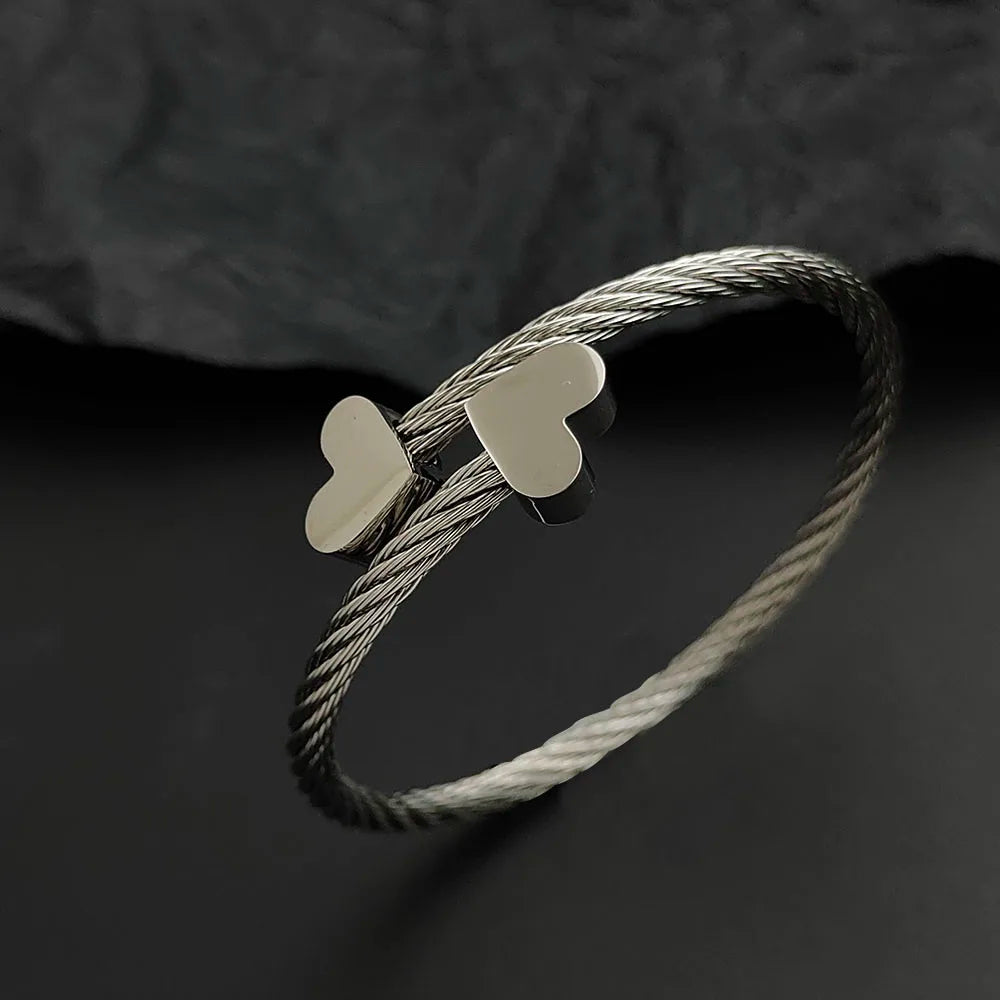 Everheart Bracelet — Allyours Closet (view 2)