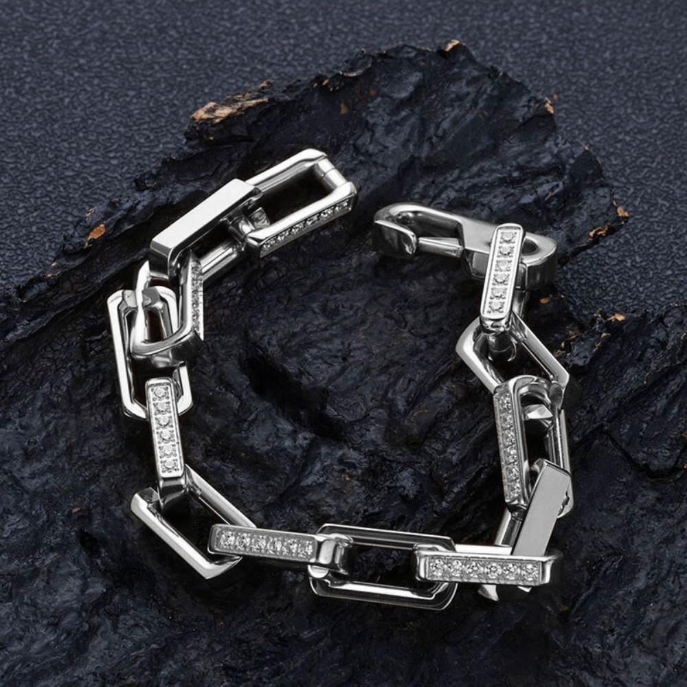 Voltaire Chainlink Bracelet — Allyours Closet (view 9)